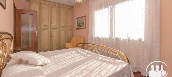 4 rooms Apartment in Grugliasco, Italy No. 38797 21