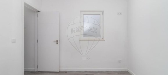 2 bedrooms House in Moita, Portugal No. 172514 8