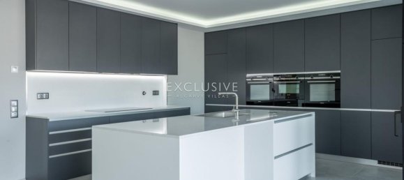 Вилла с 5 спальнями в Лагуш, Португалия № 7537 7