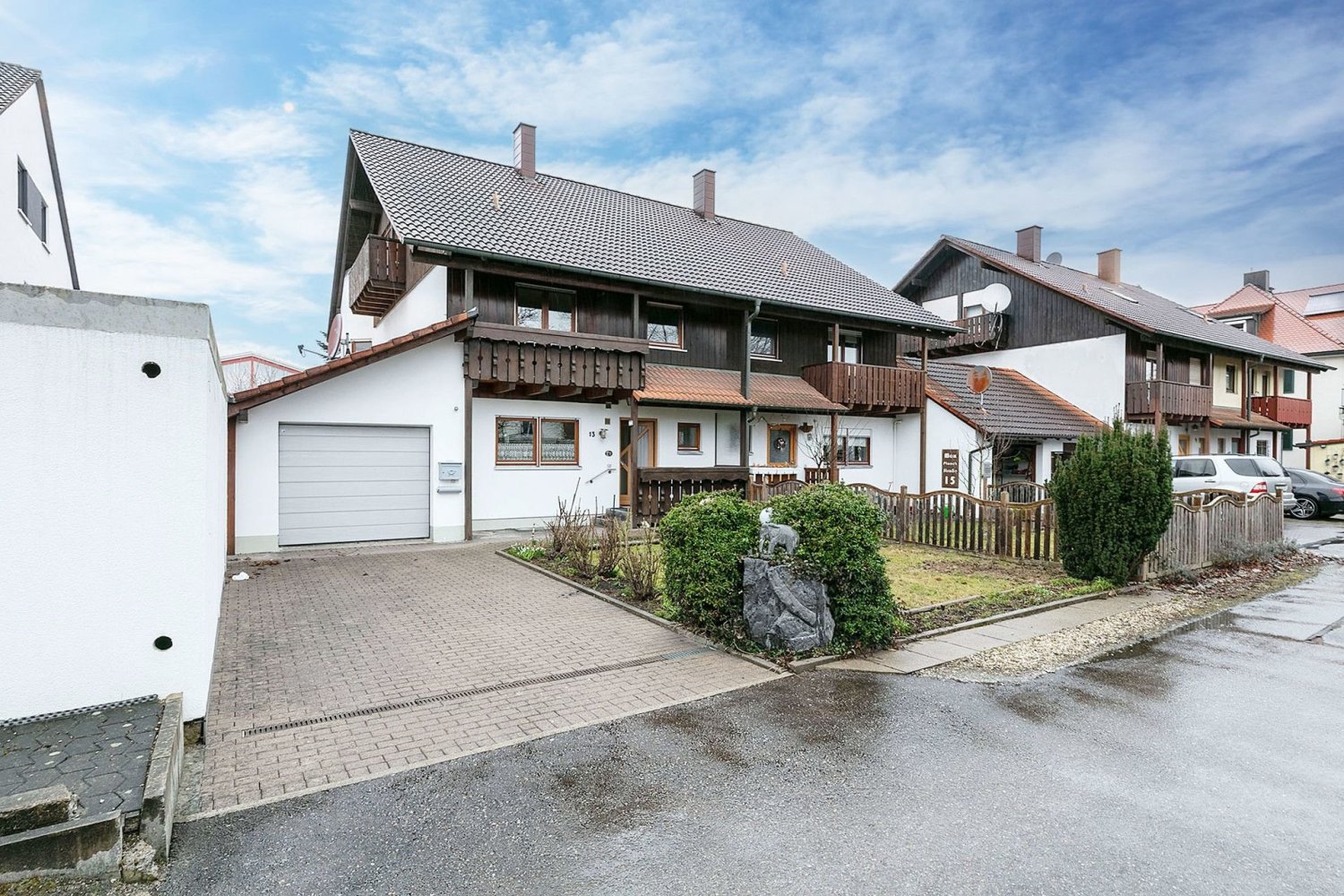 Таунхаус с 4 комнатами в Кобург, Германия № 41215