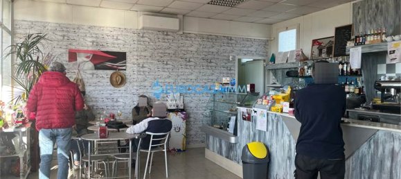 1 room Commercial property in Novi di Modena, Italy No. 60292 12