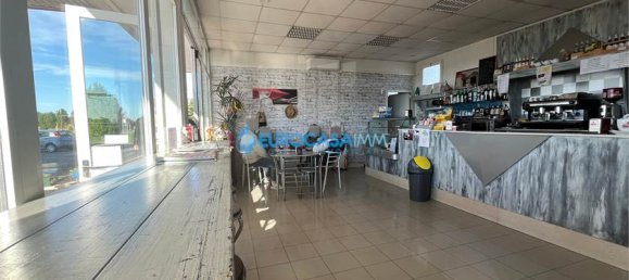 1 room Commercial property in Novi di Modena, Italy No. 60292 3