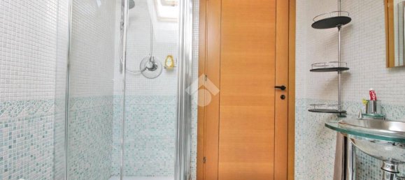 Apartamento T2 em Mariano Comense, Italy N.º 282288 3