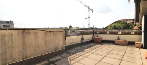 Apartamento T2 em Mariano Comense, Italy N.º 282288 29