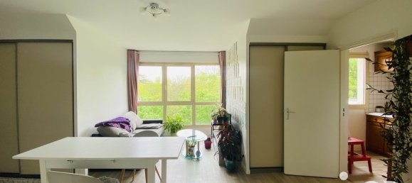 1 bedroom Apartment in Yerres, France No. 320575 3