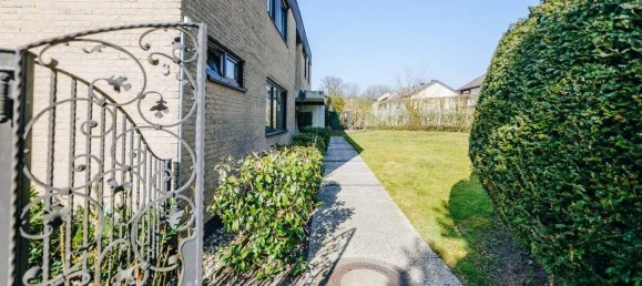 Apartamento de 3 habitaciónes en Bottrop, Germany No. 8213 7