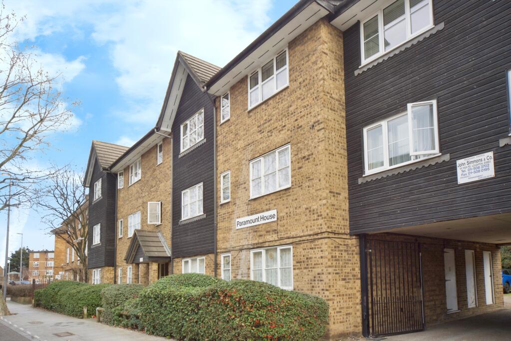 1 bedroom Apartment in London, United Kingdom No. 11566