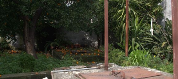 Дом с 11 комнатами в Лингуаглосса, Италия № 32136 37