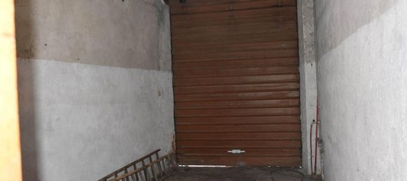 Дом с 11 комнатами в Лингуаглосса, Италия № 32136 4