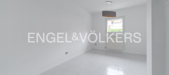 Apartamento de 2 divisões em Cuasso al Monte, Italy N.º 127370 11