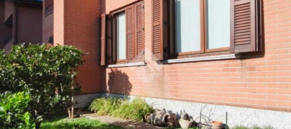 3 bedrooms Villa in Cormano, Italy No. 268813 6