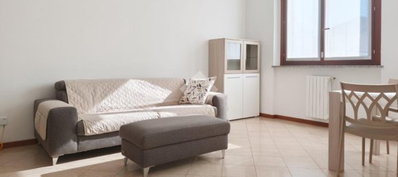 3 bedrooms Villa in Cormano, Italy No. 268813 16