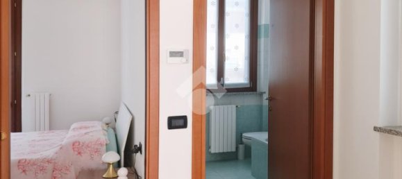 3 bedrooms Villa in Cormano, Italy No. 268813 24