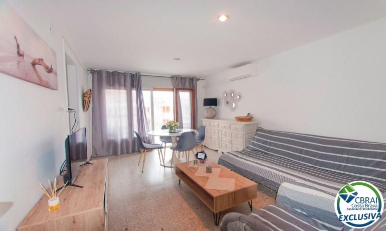2 bedrooms Apartment in Roses, Spain No. 213566