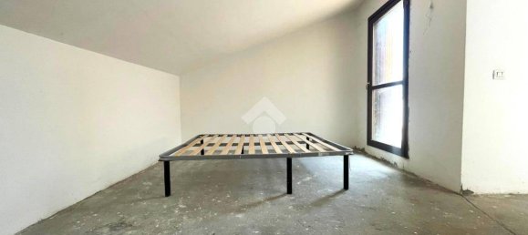 2 bedrooms House in Cremona, Italy No. 285521 36