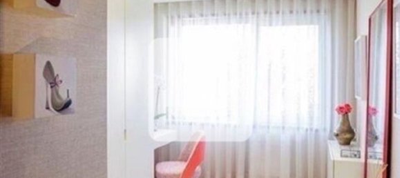 3 bedrooms Apartment in Porto, Portugal No. 118949 8