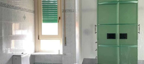 2 Schlafzimmer Wohnung in Binago, Italy, Nr. 359747 5