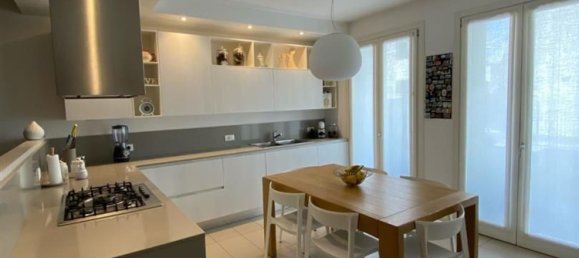 3 rooms Apartment in Cittadella, Italy No. 52721 2