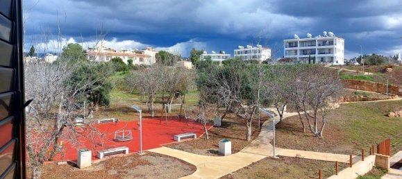 4 bedrooms House in Chloraka, Cyprus No. 9799 9