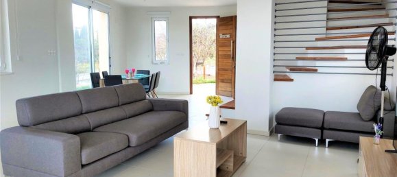 4 غرف نوم عقار تجاري في Chloraka, Cyprus رقم 9799 11