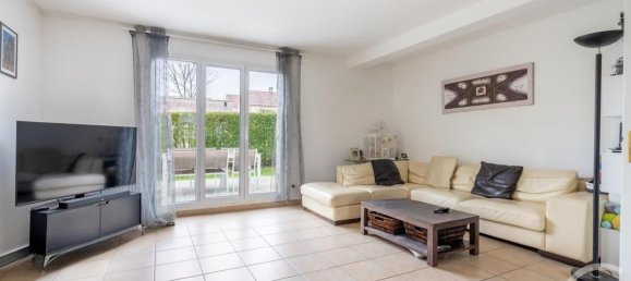 4 Schlafzimmer Haus in Chessy, France, Nr. 165498 2