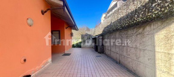 3 Schlafzimmer Villa in Neive, Italy, Nr. 191948 4