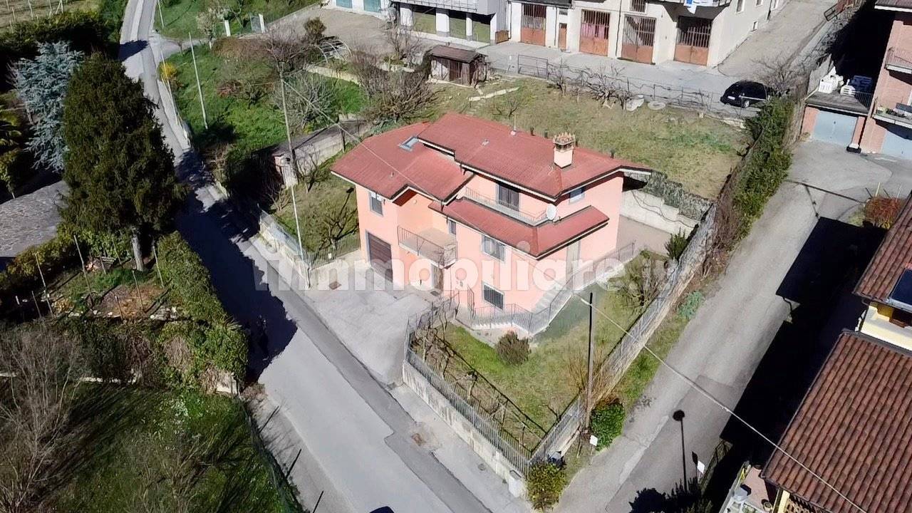 3 Schlafzimmer Villa in Neive, Italy, Nr. 191948