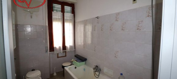 5-salle Appartement à Bucine, Italy No. 232791 13