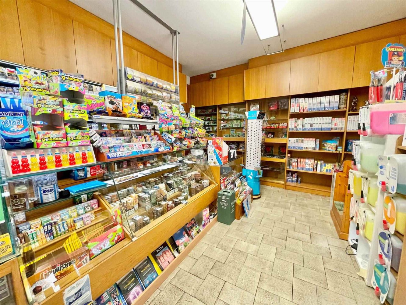 1-salle Propriété commerciale à Manerbio, Italy No. 2645