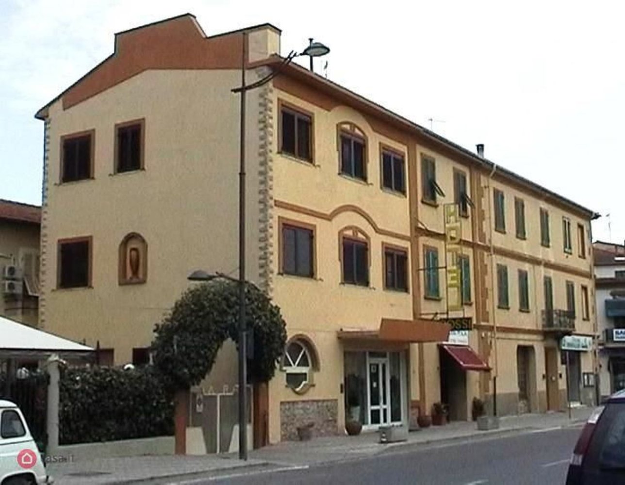 24 rooms Commercial property in Campiglia Marittima, Italy No. 87407