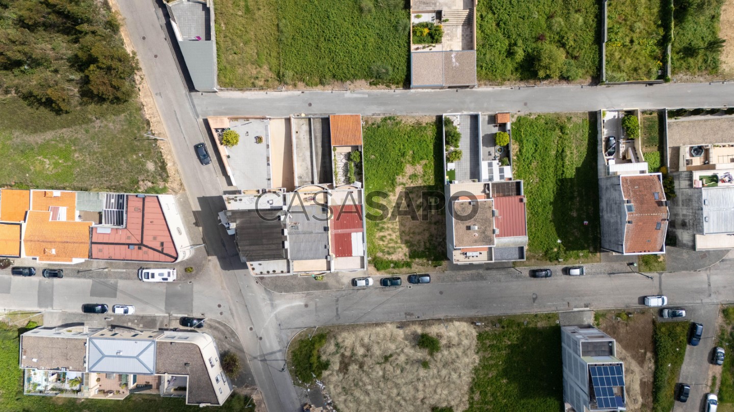 196m² Land in Vila Nova de Gaia, Portugal No. 286906