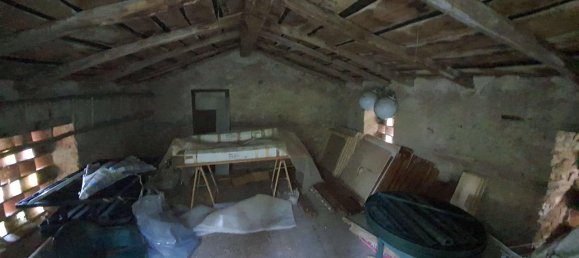 3 rooms House in Molazzana, Italy No. 75644 10