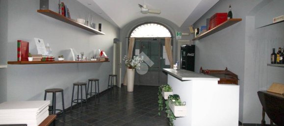 Коммерческая недвижимость с 3 комнатами в Бергамо, Италия № 273637 17