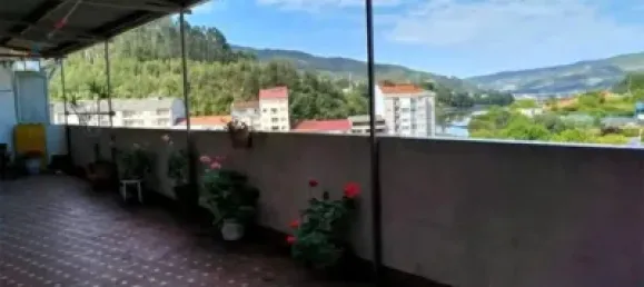 Apartamento de 4 dormitorios en Pontevedra, Spain No. 140094 10