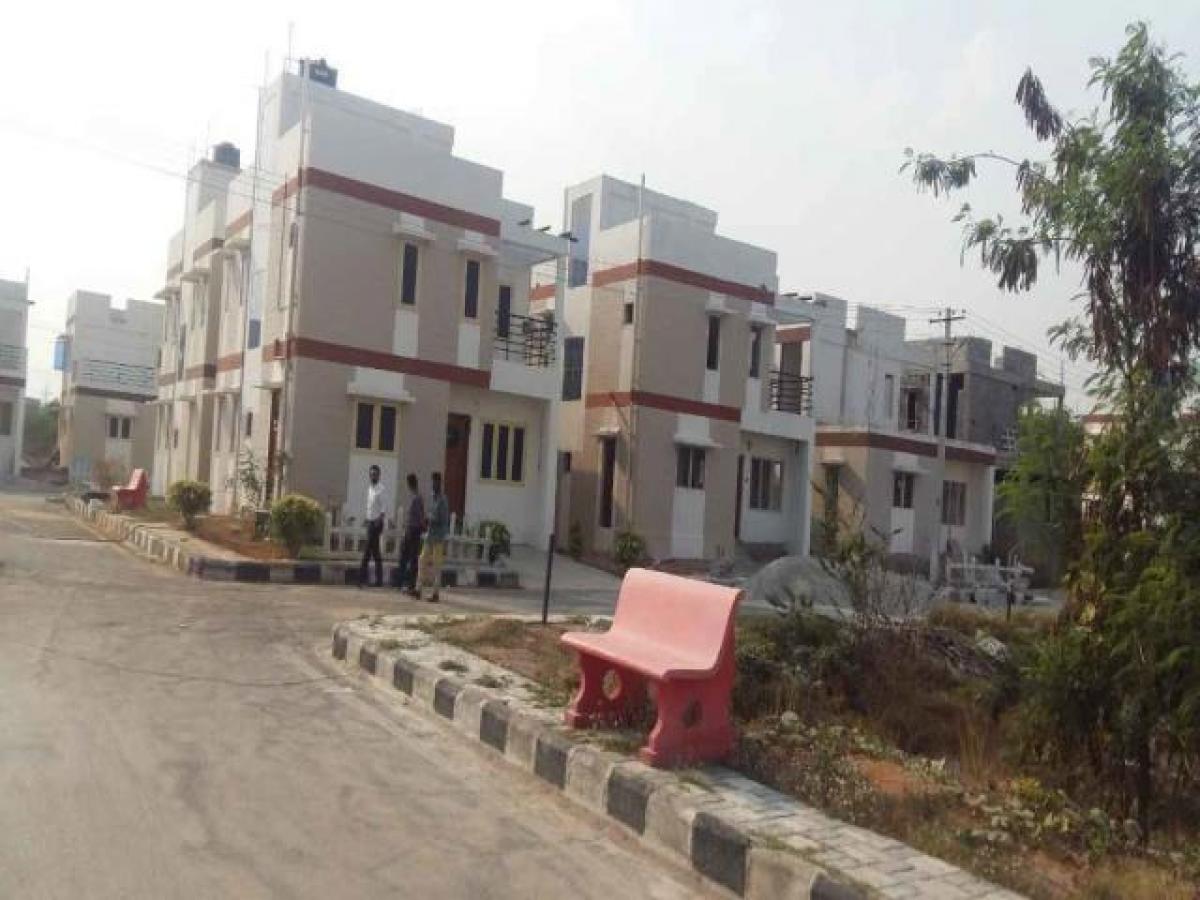 3 bedrooms House in Hyderabad, India No. 3514