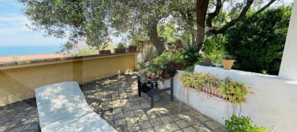 8 rooms House in Pescara, Italy No. 28347 38