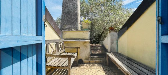 8 rooms House in Pescara, Italy No. 28347 6