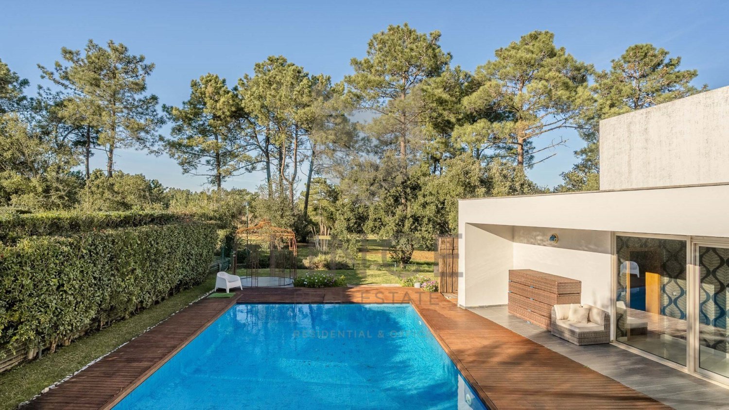 5 bedrooms Villa in Quinta do Conde, Portugal No. 114898