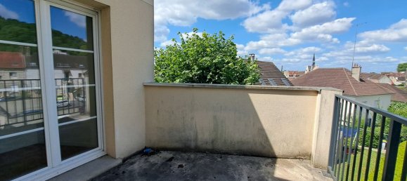 2 bedrooms Apartment in Pont-Sainte-Maxence, France No. 330026 8