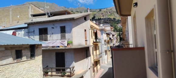 Edifício em Borgetto, Italy 100 m² N.º 268727 16