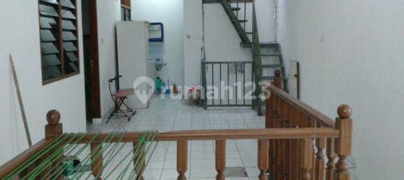 4 bedrooms House in Kebon Jeruk, Indonesia No. 1378 7