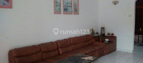 4 bedrooms House in Kebon Jeruk, Indonesia No. 1378 11