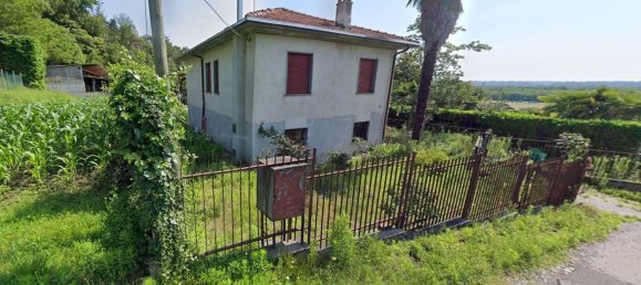 5-Zimmer Villa in Vergiate, Italy, Nr. 185116 3