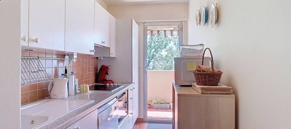 Квартира с 1 спальней в Фрежюс, Франция № 278977 3