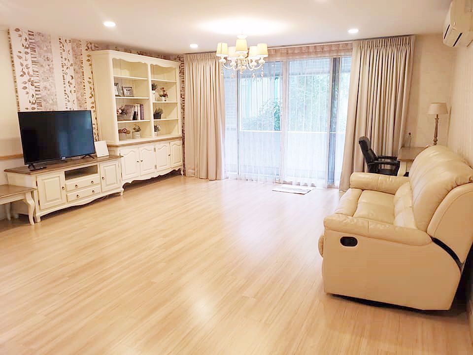 2 bedrooms Condo in Watthana, Thailand No. 9654