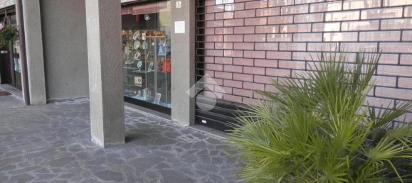 Коммерческая недвижимость с 1 комнатой в Пандино, Италия № 61098 5