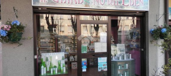 Коммерческая недвижимость с 1 комнатой в Пандино, Италия № 61098 6