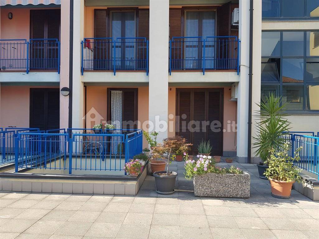 2 Schlafzimmer Wohnung in Castel Rozzone, Italy, Nr. 281739