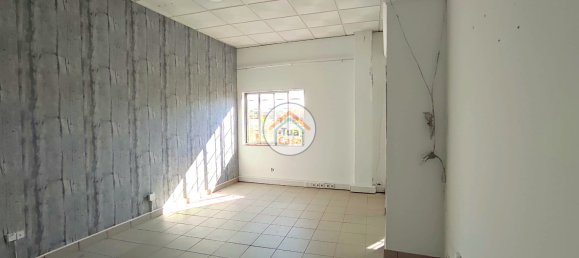 Gewerbliche Immobilie in Viseu, Portugal 236m², Nr. 58804 11