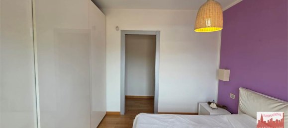 2 bedrooms Commercial property in Como, Italy No. 307948 14